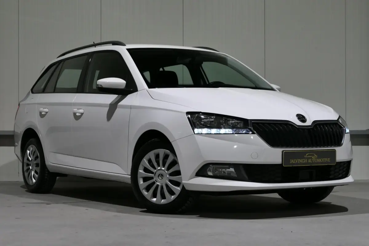 1.0 TSI Ambition|PDC|Carplay|Cruise control!
