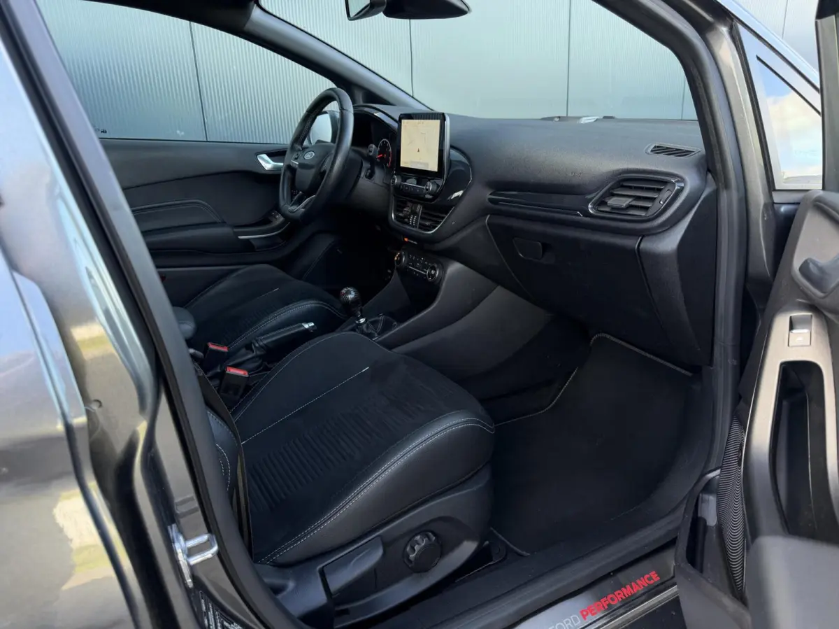 1.5 EcoBoost ST-3 200PK - Performance - B&O Audio - Led Koplampen