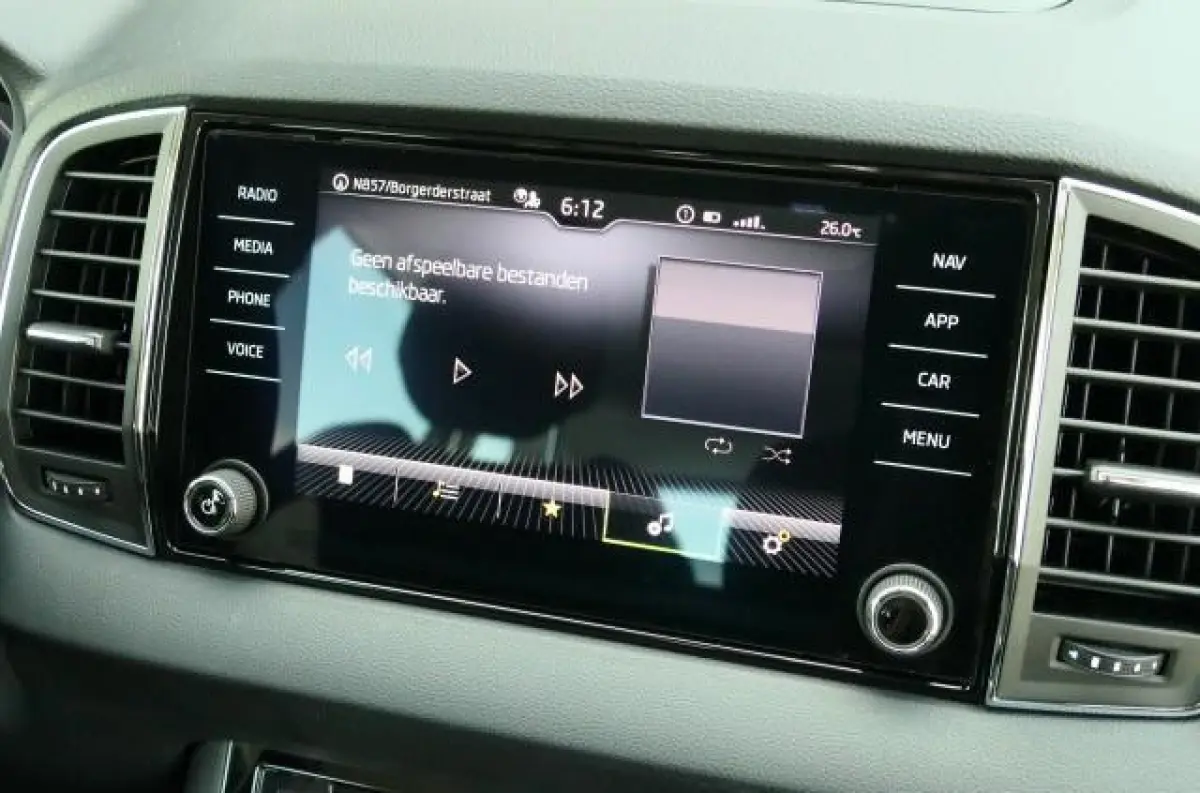 1.0 TSI Business Edition Plus|Trekhaak|PDC|Camera|ACC|Carplay!