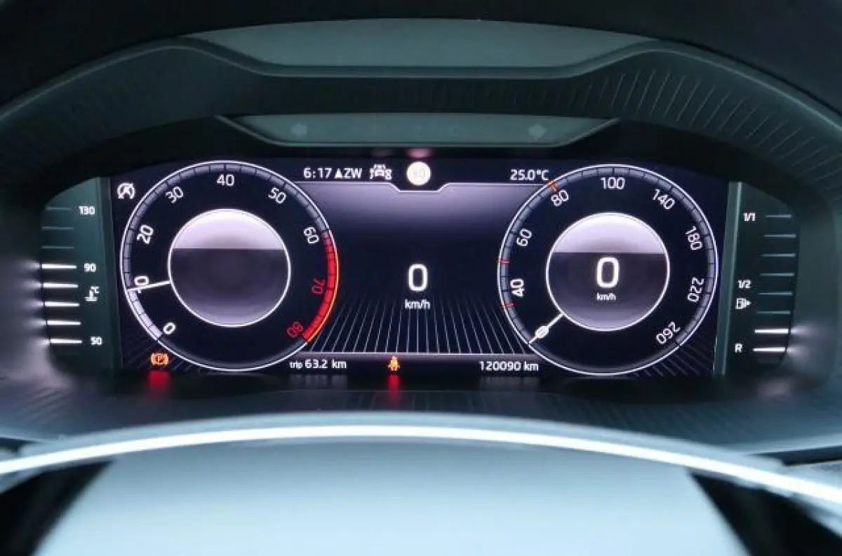 1.0 TSI Business Edition Plus|Trekhaak|PDC|Camera|ACC|Carplay!