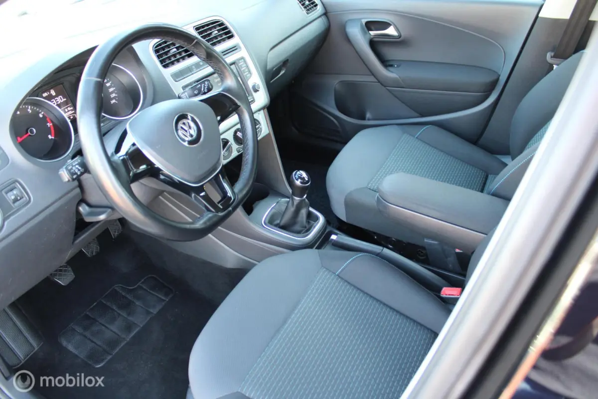 1.0 TSI 95 PK BlueMotion Edition, 17 Inch velgen, Cruise, Airco, Multi media system