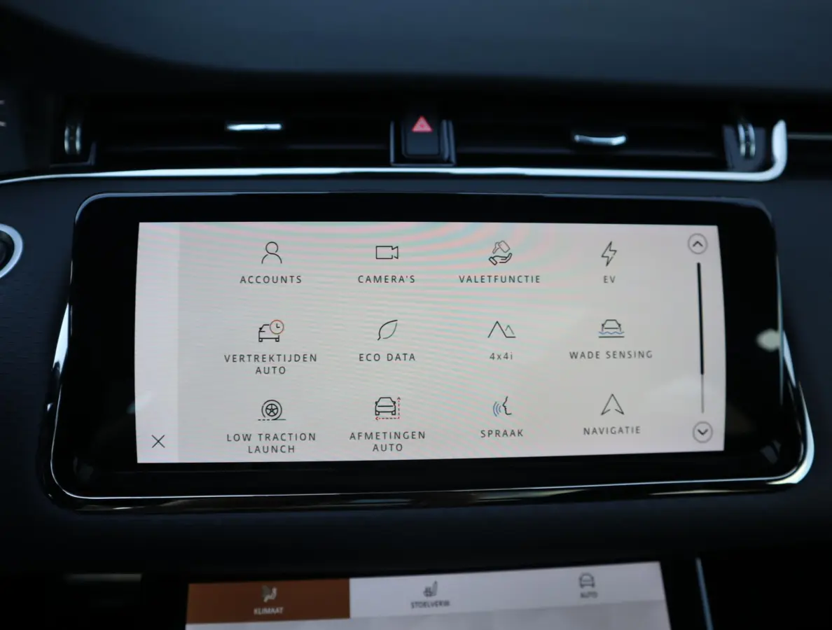 1.5 P300e AWD R-Dynamic SE | Pano | 360 camera | Adaptieve Cruise Control | Stoel en stuurverwarming