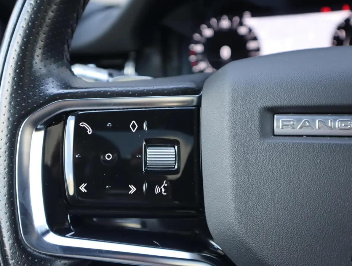 1.5 P300e AWD R-Dynamic SE | Pano | 360 camera | Adaptieve Cruise Control | Stoel en stuurverwarming