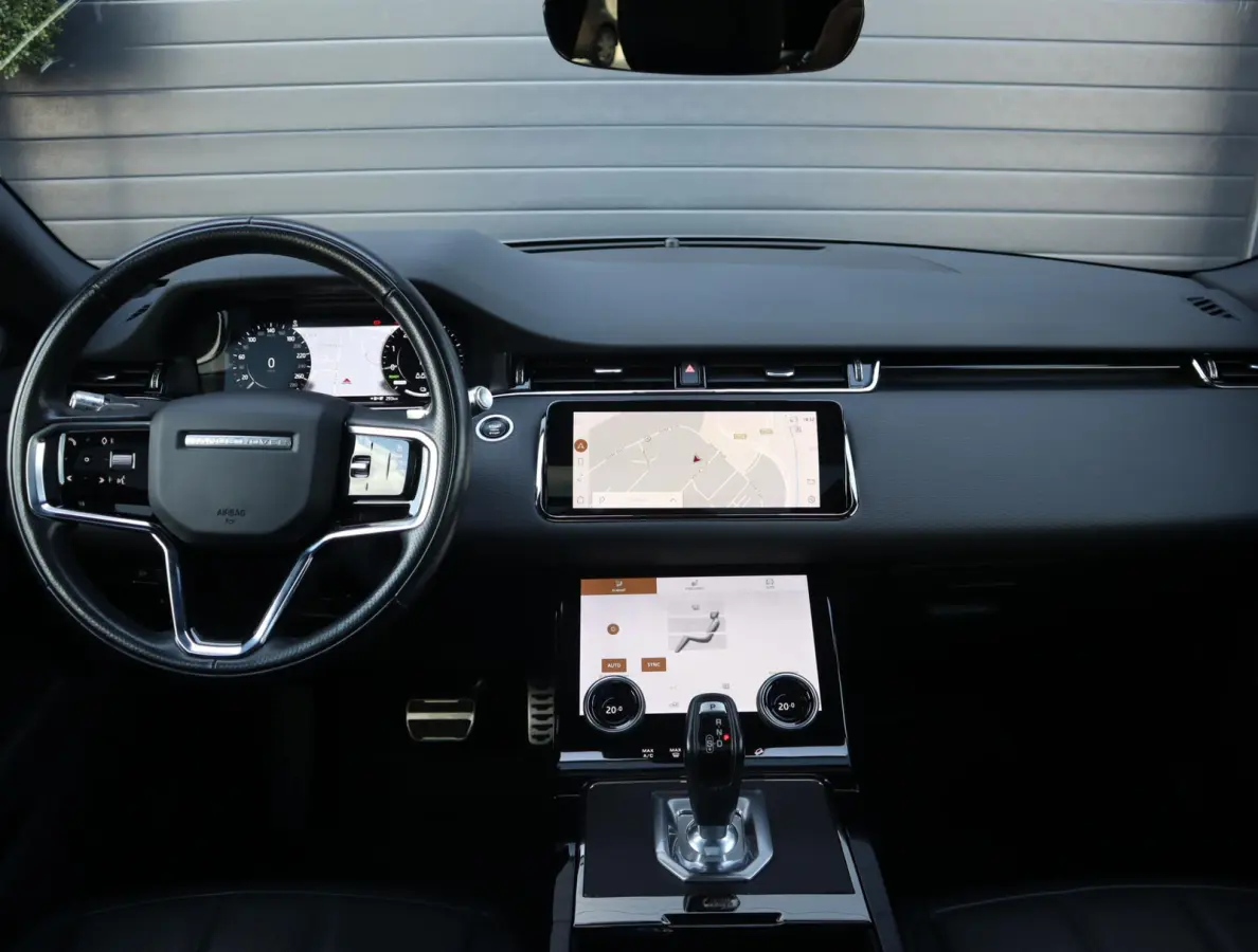 1.5 P300e AWD R-Dynamic SE | Pano | 360 camera | Adaptieve Cruise Control | Stoel en stuurverwarming