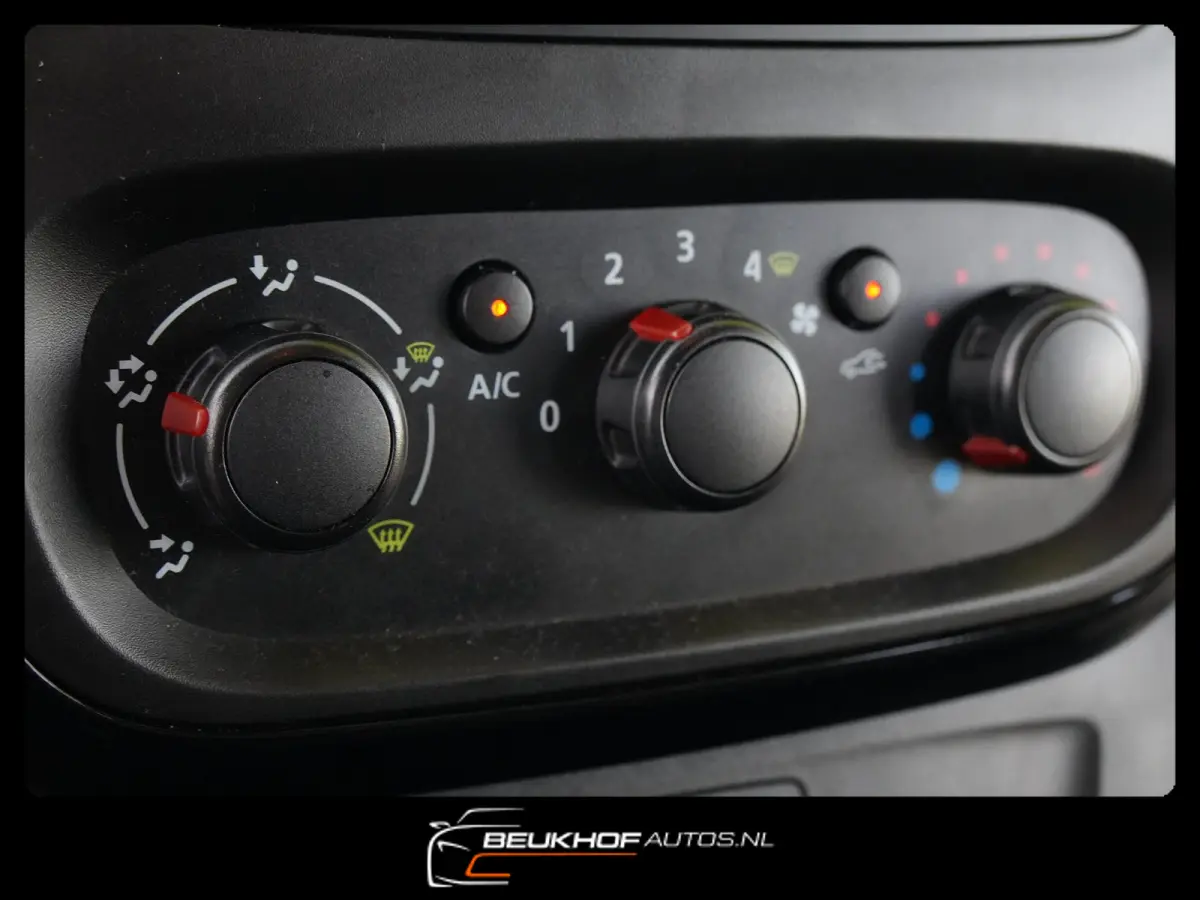 1.6 CDTI L1H1 BiTurbo ecoFLEX 9 Persoons