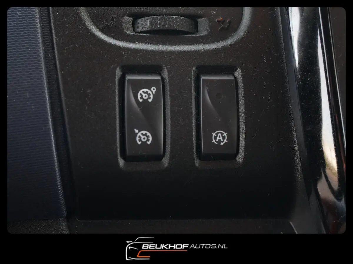 1.6 CDTI L1H1 BiTurbo ecoFLEX 9 Persoons