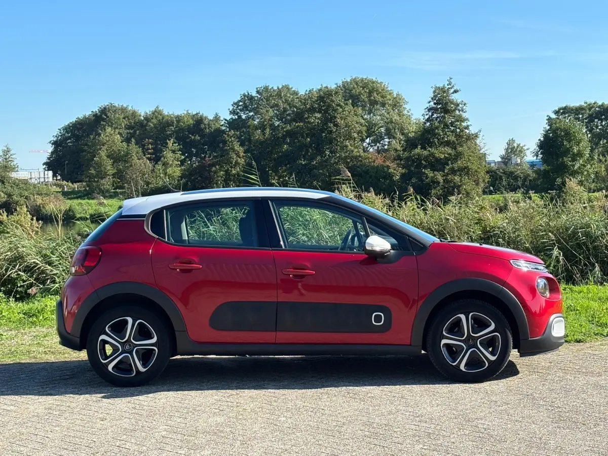 1.2 PureTech ELLE- Rouge Rubi - Navigatie/CarPlay/Cruise/PDC/ Stijlvol & Compleet