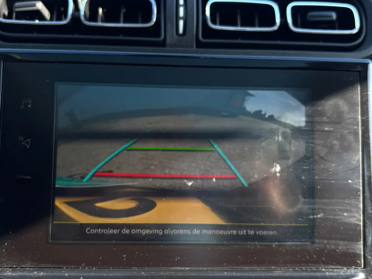 1.2 PureTech ELLE- Rouge Rubi - Navigatie/CarPlay/Cruise/PDC/ Stijlvol & Compleet