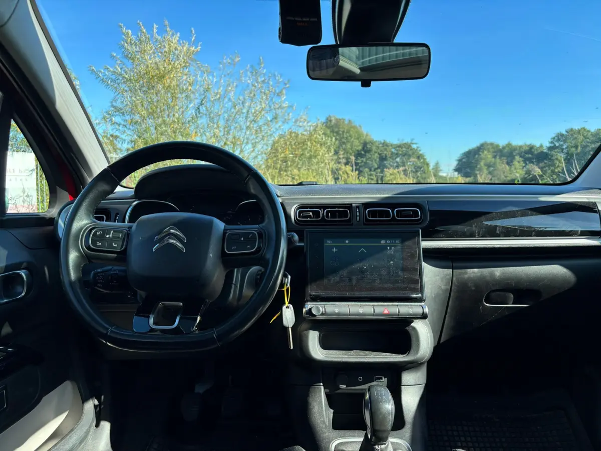 1.2 PureTech ELLE- Rouge Rubi - Navigatie/CarPlay/Cruise/PDC/ Stijlvol & Compleet