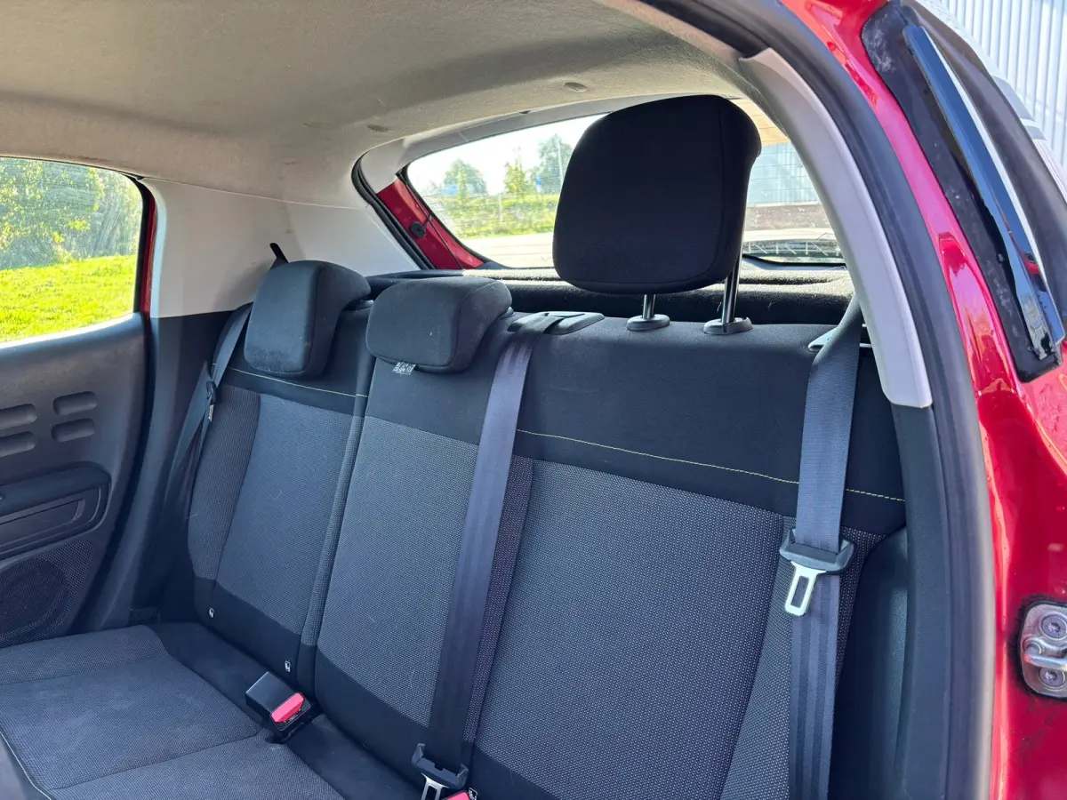 1.2 PureTech ELLE- Rouge Rubi - Navigatie/CarPlay/Cruise/PDC/ Stijlvol & Compleet