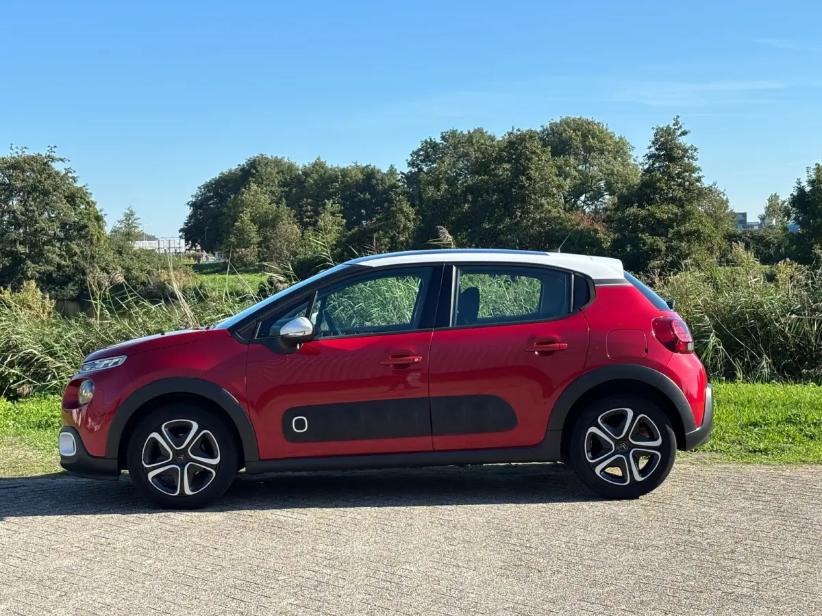 1.2 PureTech ELLE- Rouge Rubi - Navigatie/CarPlay/Cruise/PDC/ Stijlvol & Compleet