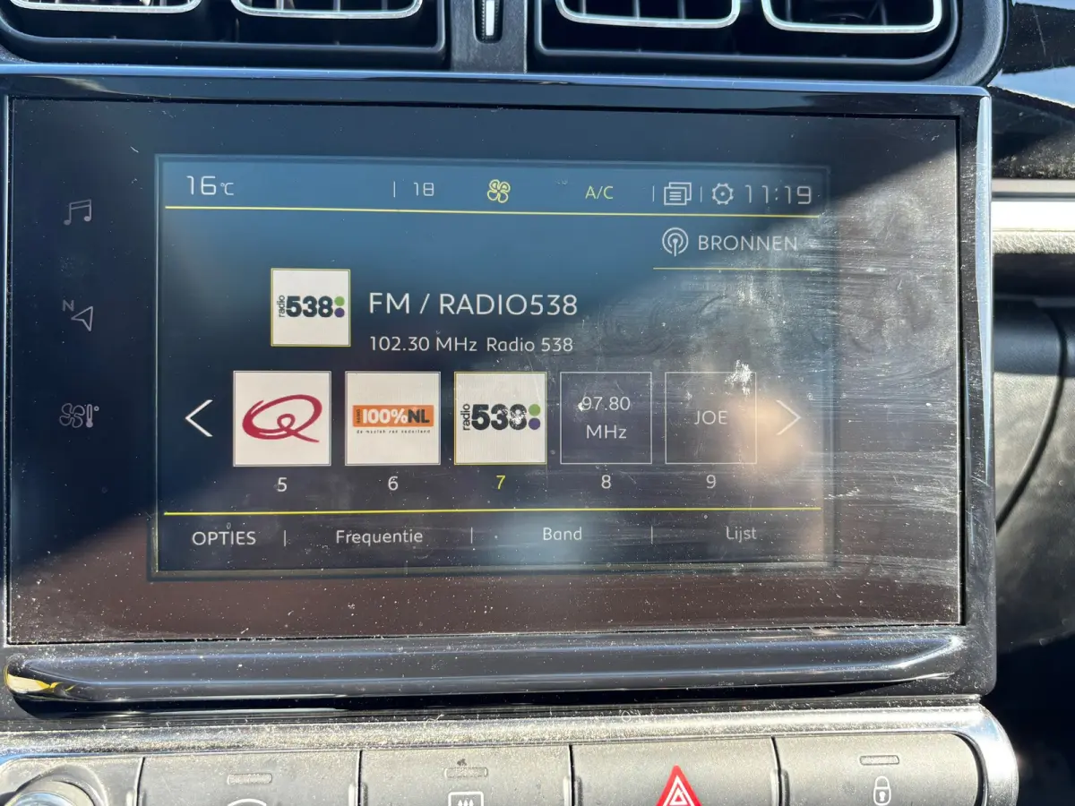 1.2 PureTech ELLE- Rouge Rubi - Navigatie/CarPlay/Cruise/PDC/ Stijlvol & Compleet