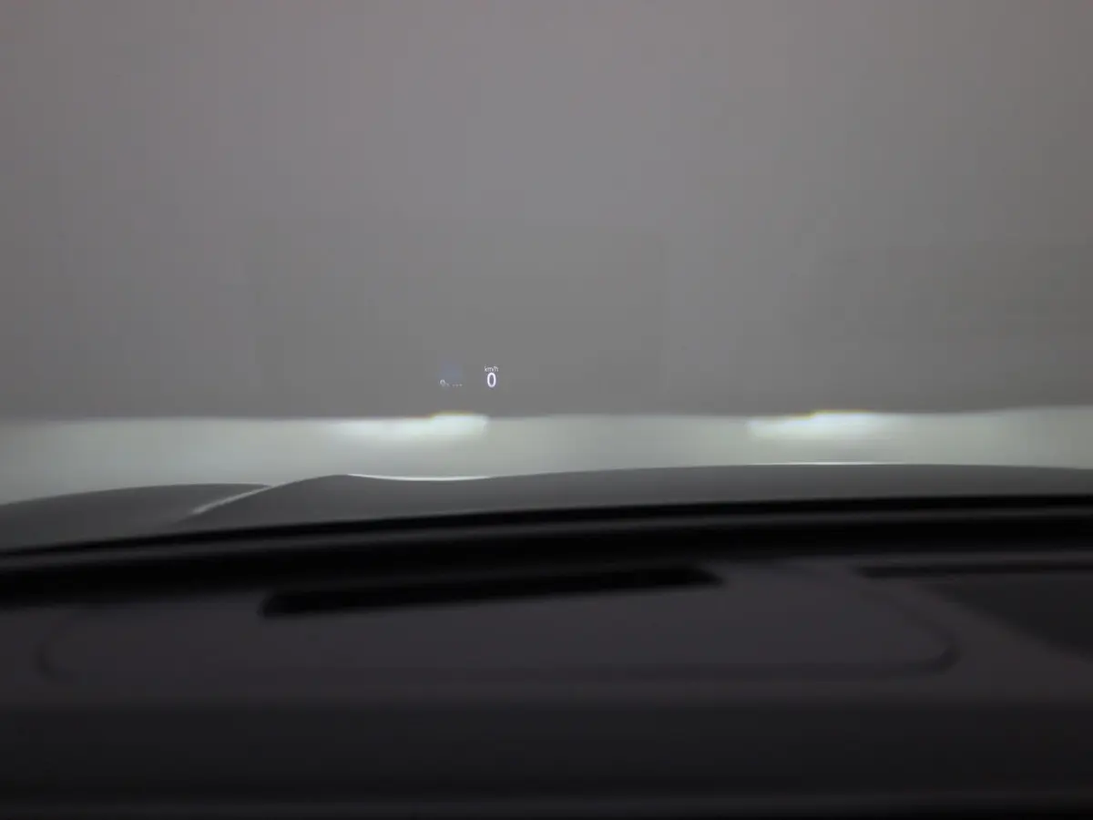 1.5 eHybrid R-Line Edition 272 PK| Origineel Nederlands | Panoramadak | LEDER Interieur | Trekhaak | 360 Camera | Stoelventilatie | Stoelverwarming Voor & Achter | LED Matrix | 20 Inch Velge