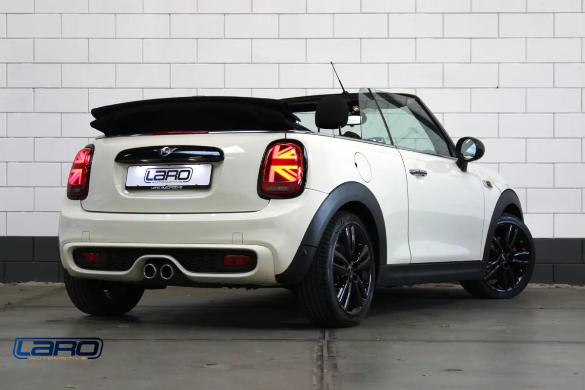 1.5 136 pk Aut. | JCW H&K LED CarPlay Cruise Climate