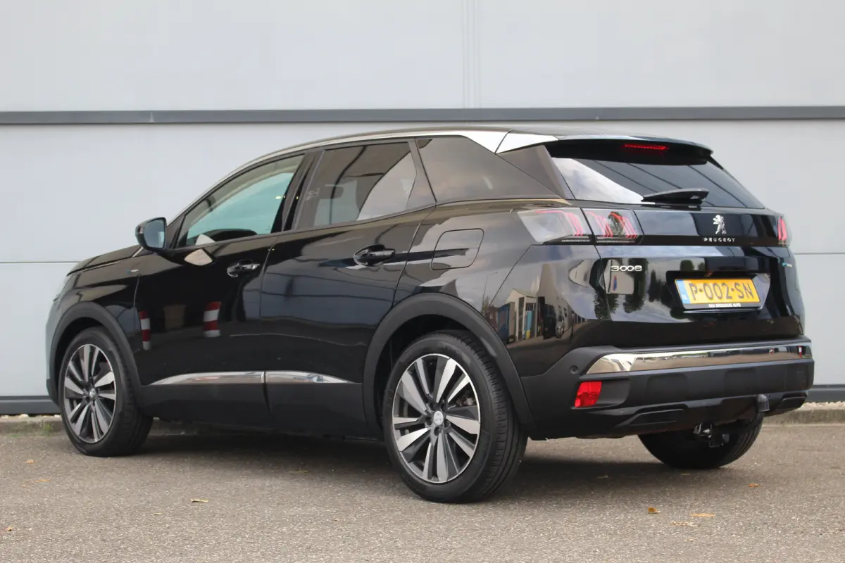 1.6 HYbrid 225 Allure Pack Business | Trekhaak | Stoelverwarming | Camera | Dodehoeksens. | Keyless | Navi | LED | Trekhaak | Stoelverwarming | Camera | Dodehoeksens. | Keyless | Navi | LED 