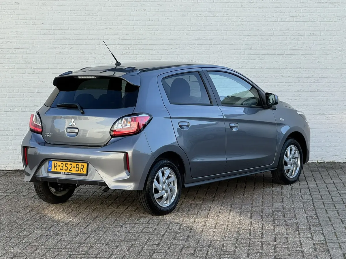 1.2 Dynamic Automaat Camera Carplay DAB radio Dealer onderhouden