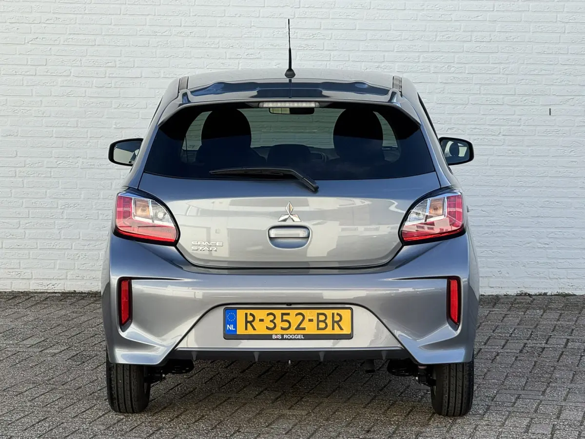 1.2 Dynamic Automaat Camera Carplay DAB radio Dealer onderhouden