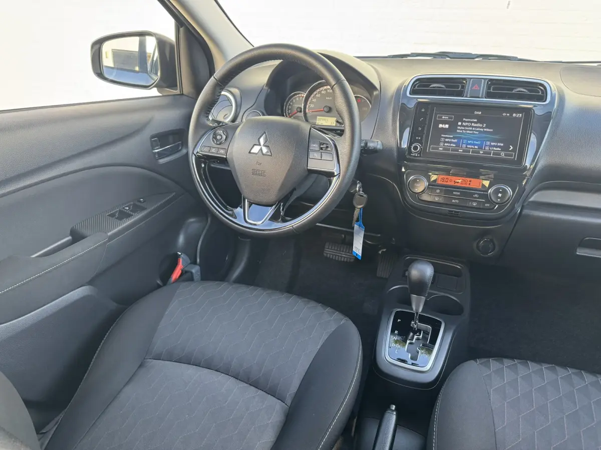 1.2 Dynamic Automaat Camera Carplay DAB radio Dealer onderhouden