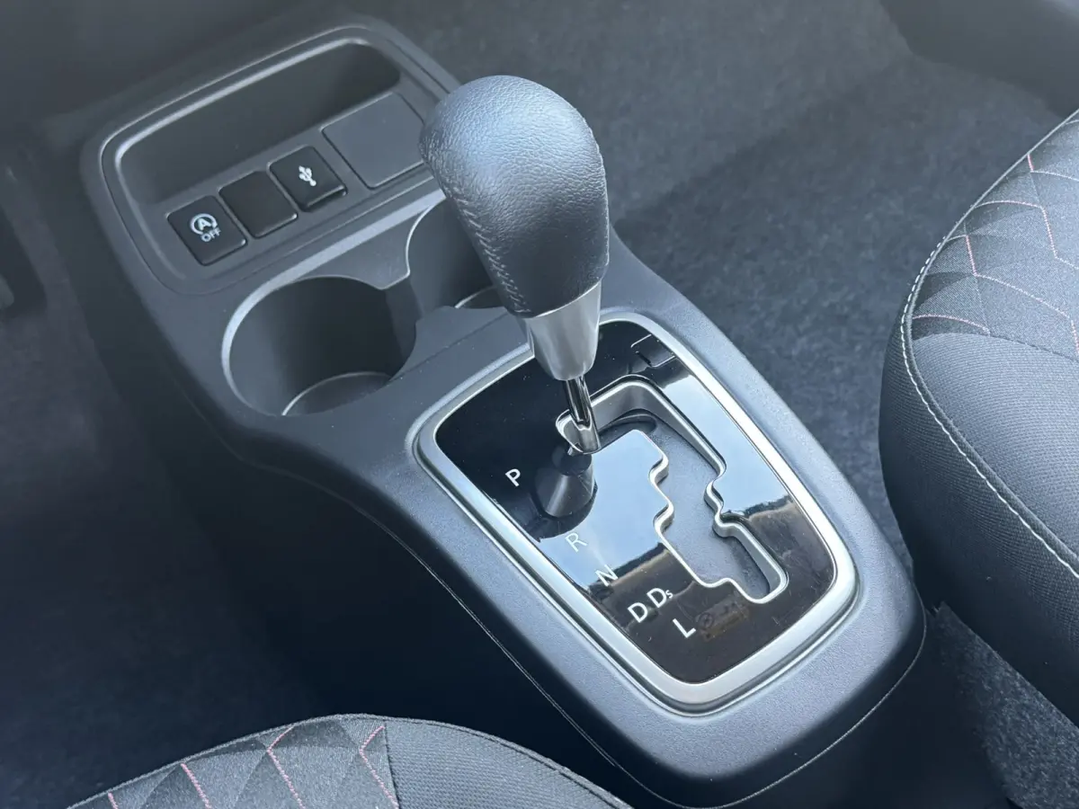 1.2 Dynamic Automaat Camera Carplay DAB radio Dealer onderhouden