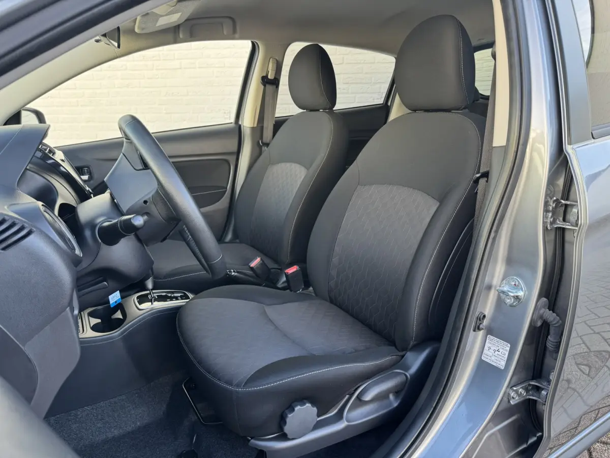 1.2 Dynamic Automaat Camera Carplay DAB radio Dealer onderhouden
