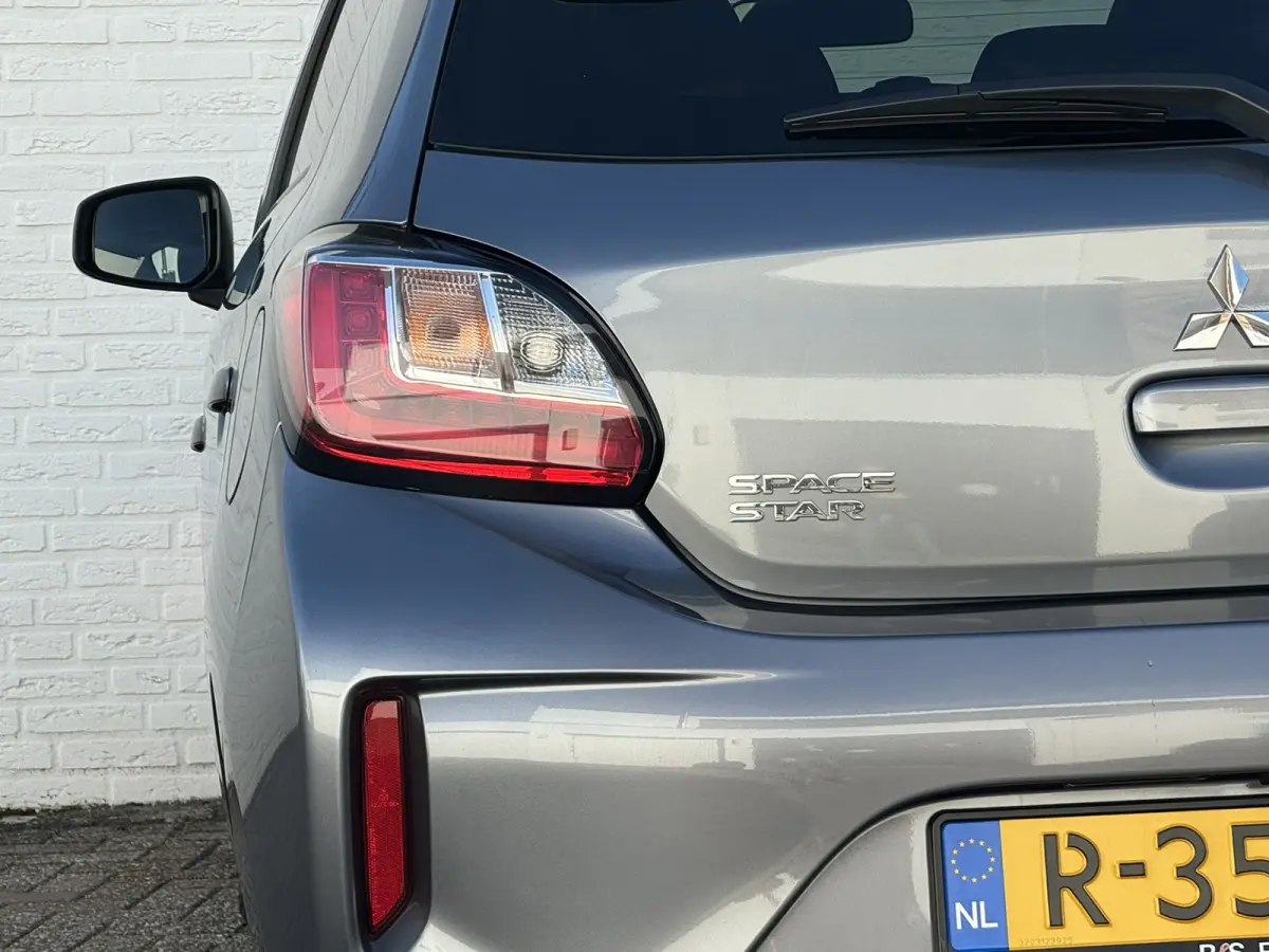 1.2 Dynamic Automaat Camera Carplay DAB radio Dealer onderhouden