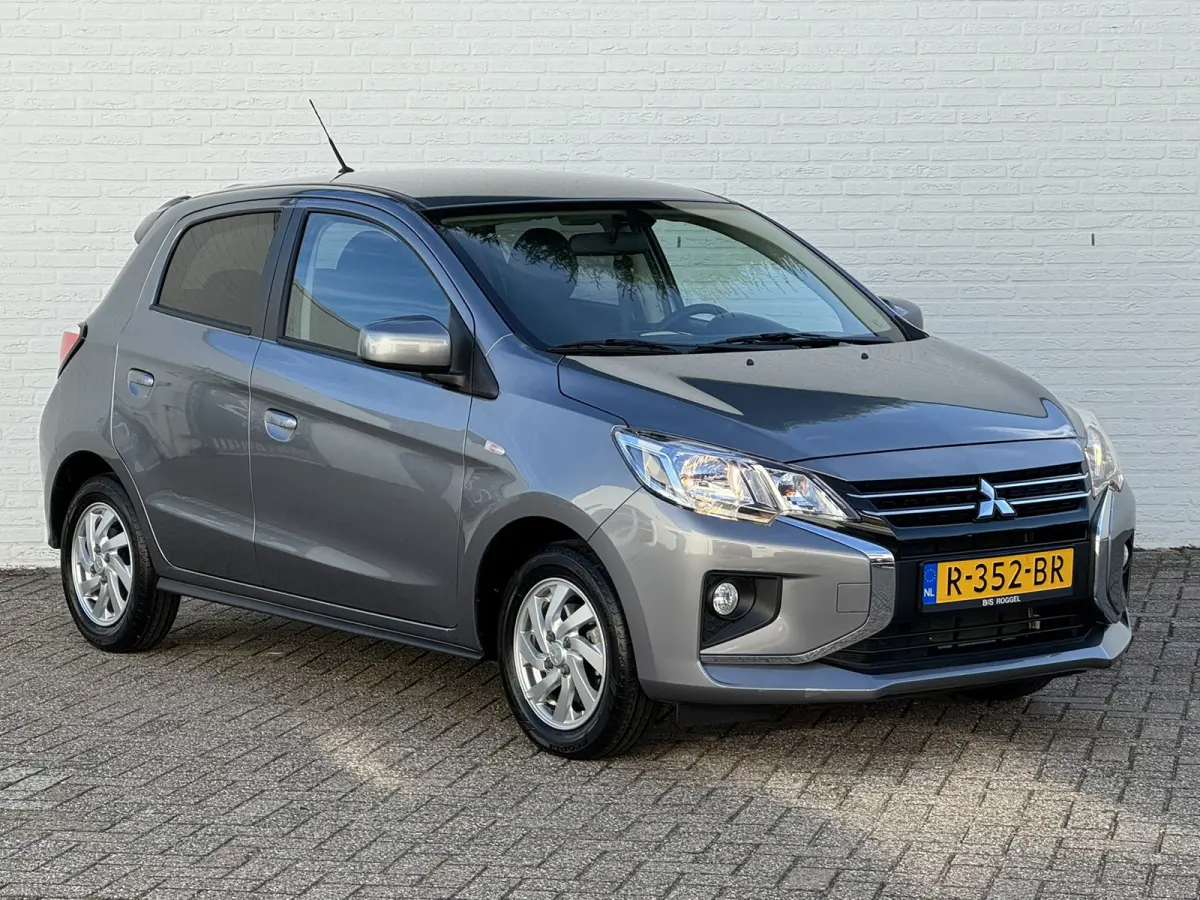 1.2 Dynamic Automaat Camera Carplay DAB radio Dealer onderhouden