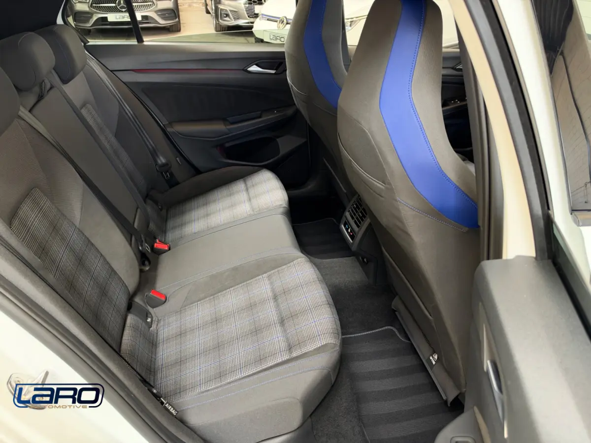 1.4 eHybrid GTE | IQ.Lights Cam ACC Keyless Winter CarPlay