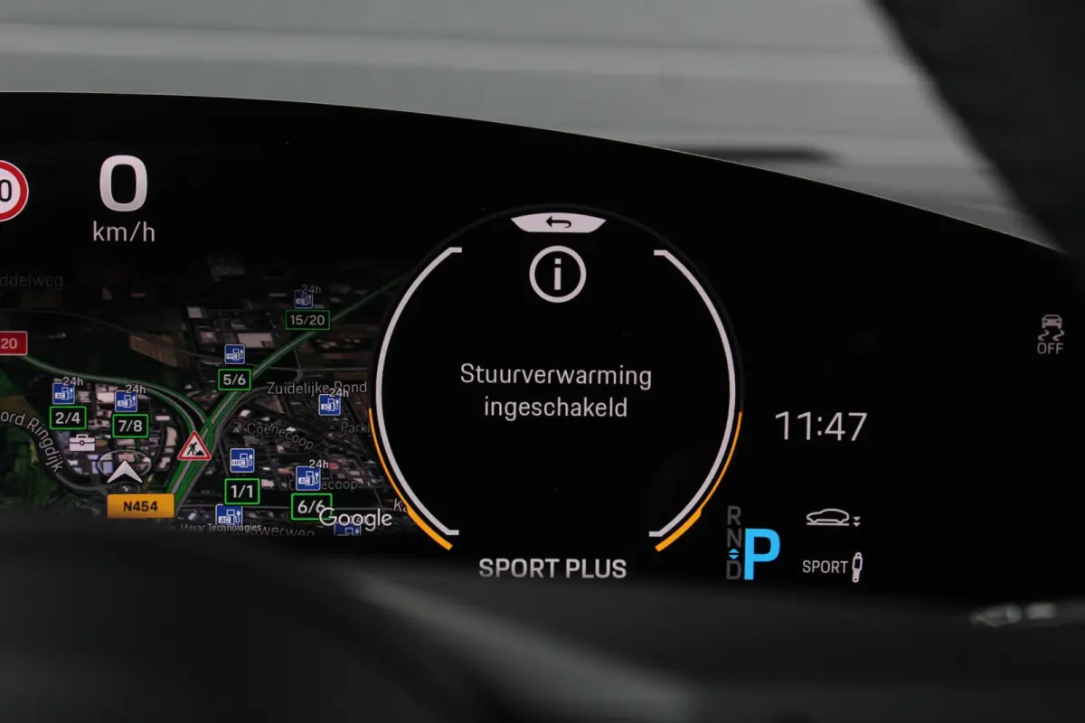 Turbo 93 kWh | Passenger Displ. | Sportchrono | Pano | SOH 91%