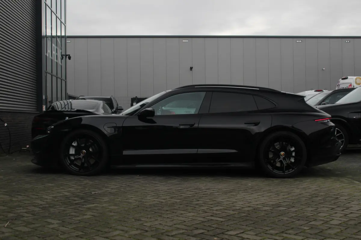 Turbo 93 kWh | Passenger Displ. | Sportchrono | Pano | SOH 91%