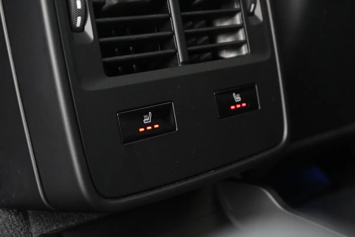 Turbo 93 kWh | Passenger Displ. | Sportchrono | Pano | SOH 91%