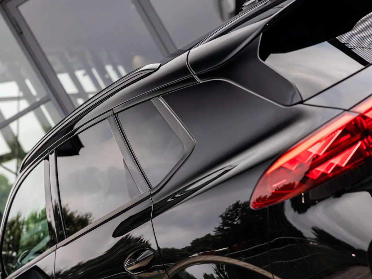 1.5 TSI e-Hybrid Essential | DEMO| Panoramadak | Stoel-Stuurverwarming | Virtual Cockpit | Achteruitrijcamera | Half-Leder | Climate Control | 19" Lichtmetalen Velgen | BTW Auto |