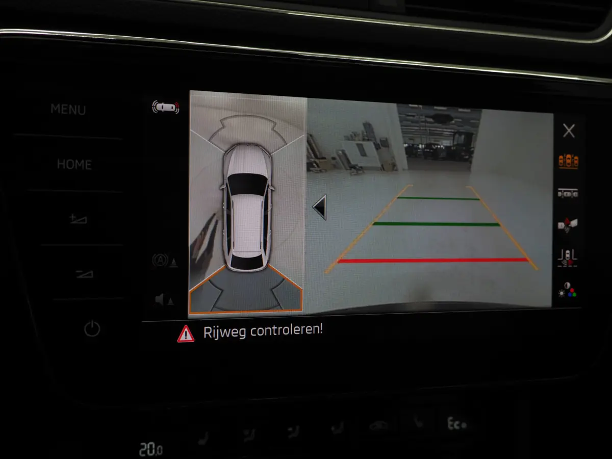 1.4 TSI iV Laurin & Klement | Panoramadak | Leder | Trekhaak | Massage | 360 | Canton | Memory | Carplay