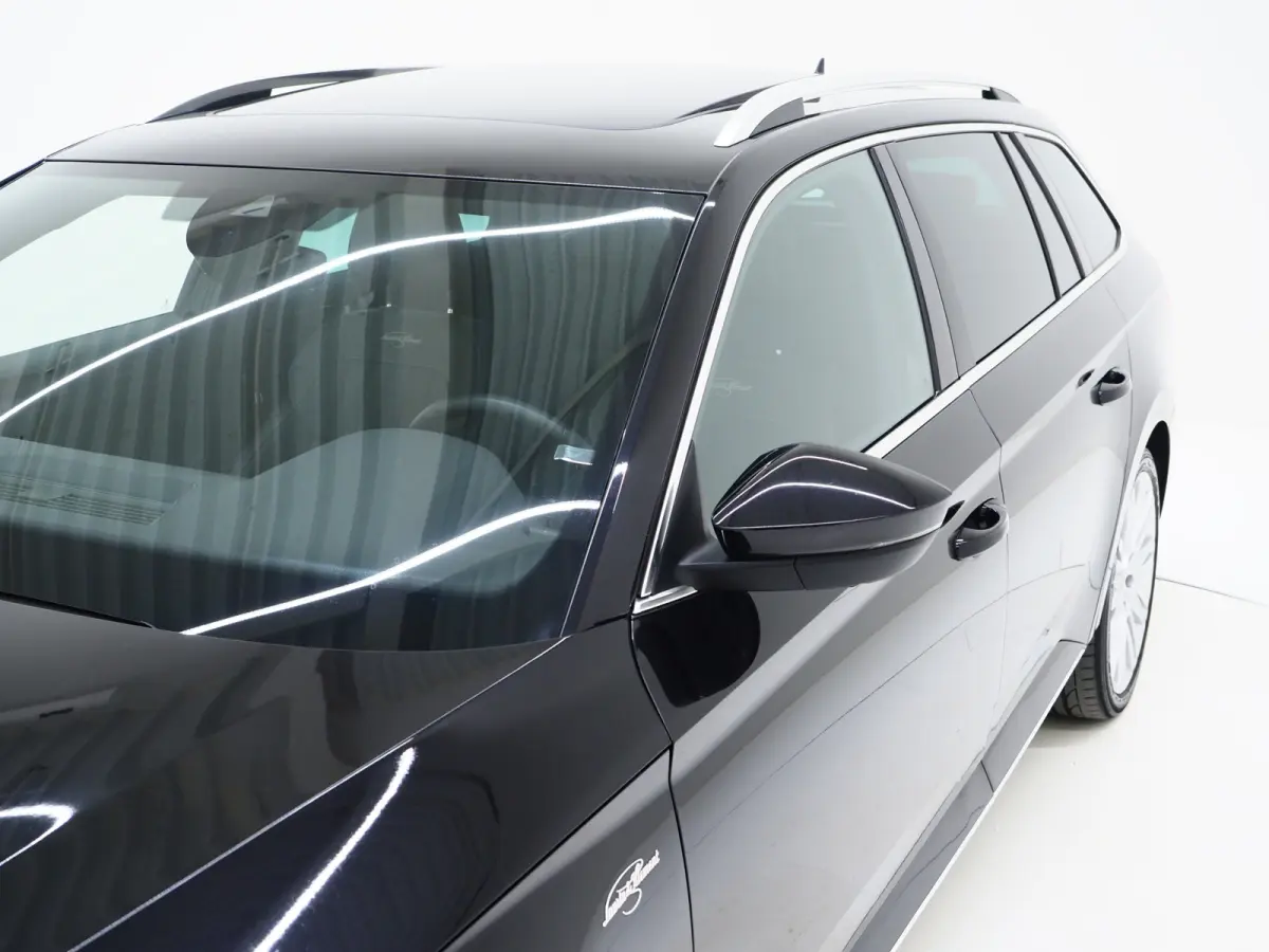 1.4 TSI iV Laurin & Klement | Panoramadak | Leder | Trekhaak | Massage | 360 | Canton | Memory | Carplay