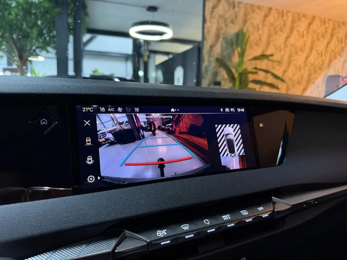 E-Tense 220PK SOH 95% |Trekhaak|Plug-in Hybrid|Trekhaak|CarPlay|Leder|ADAS|Garantie|Rijklaar