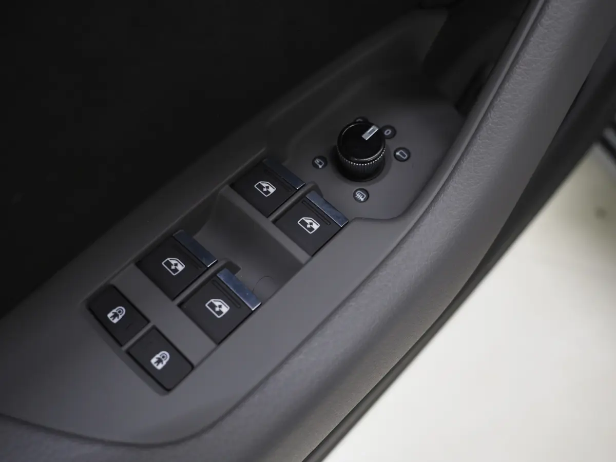 55 TFSI e quattro Competition Full Black | RS Stoelen | B&O Audio | Sfeerlicht | Memory | Camera | Adaptive Cruise