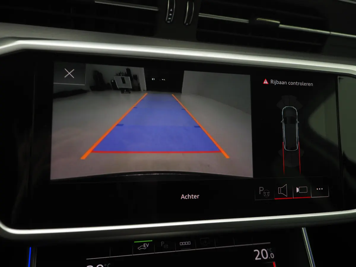 55 TFSI e quattro Competition Full Black | RS Stoelen | B&O Audio | Sfeerlicht | Memory | Camera | Adaptive Cruise