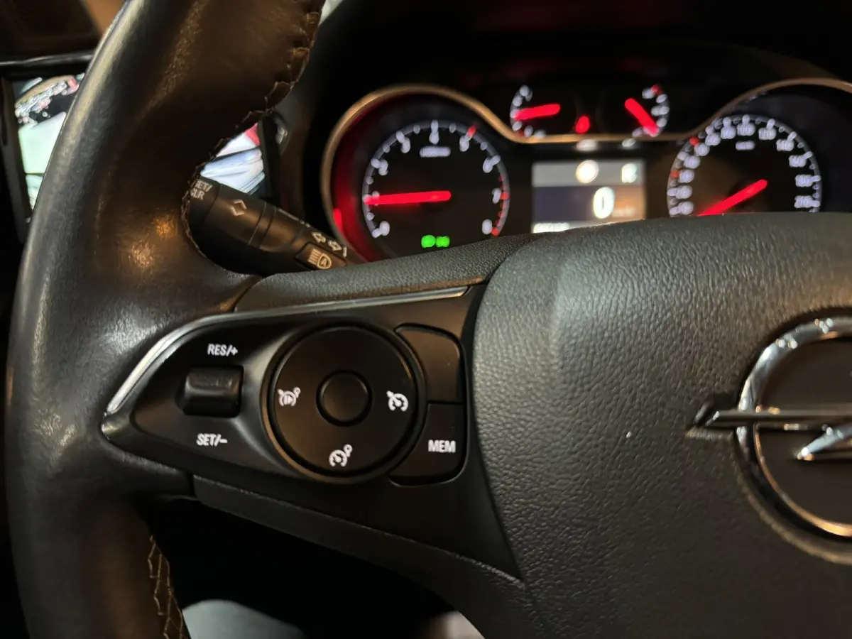 1.6 Turbo Innovation 181PK|Carplay|Camera|Cruise|Navi|LED|Lane Assist|Dealer onderhouden
