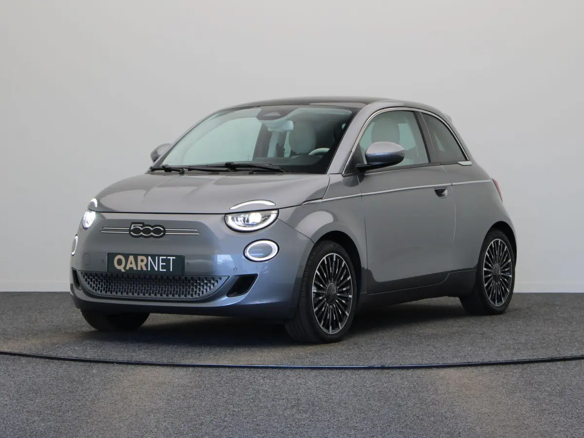 3+1 La Prima 42 kWh | Panoramisch dak | 94% accu score | Stoelverwarming | Lane assist |