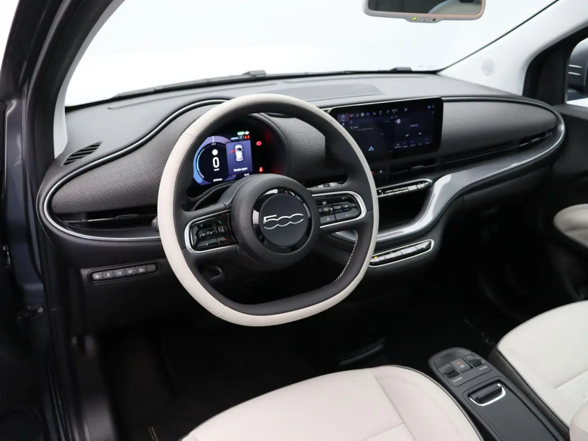 3+1 La Prima 42 kWh | Panoramisch dak | 94% accu score | Stoelverwarming | Lane assist |