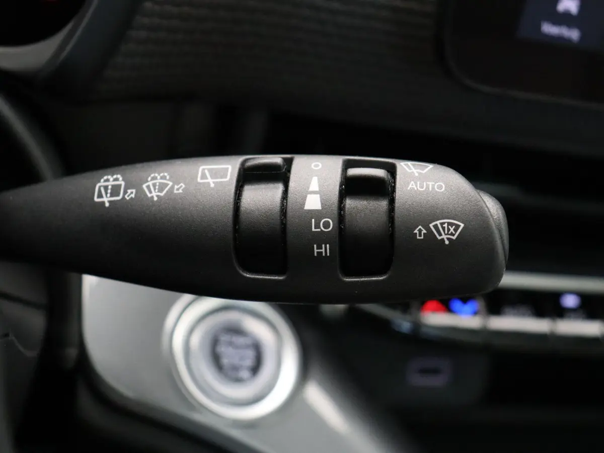 3+1 La Prima 42 kWh | Panoramisch dak | 94% accu score | Stoelverwarming | Lane assist |