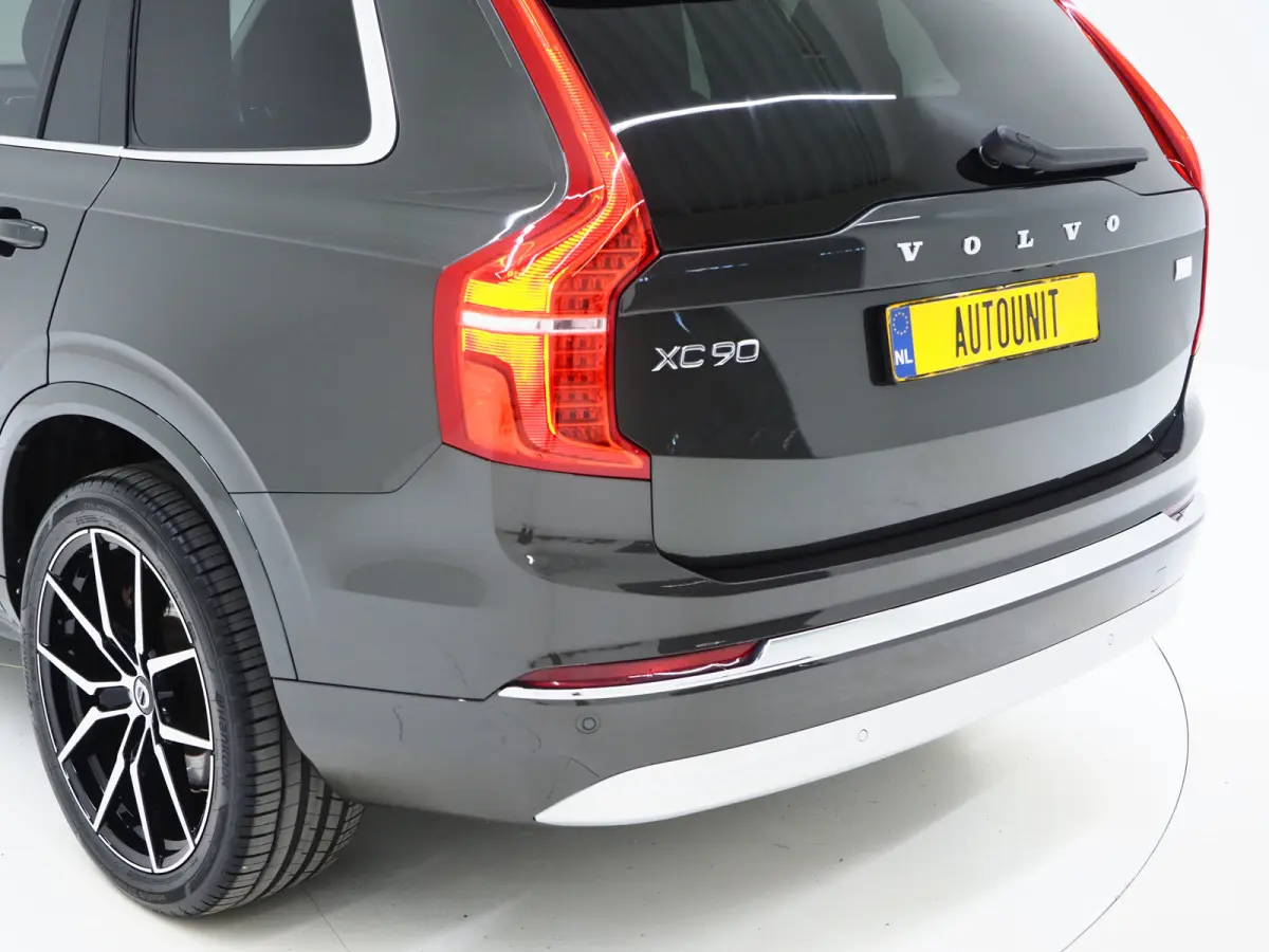 2.0 T8 Recharge AWD Inscription 7p Long range | Leder | Trekhaak | Pilot Assist | Memory | Camera | Keyless | BLIS | Carplay