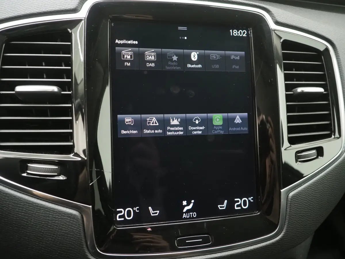 2.0 T8 Recharge AWD Inscription 7p Long range | Leder | Trekhaak | Pilot Assist | Memory | Camera | Keyless | BLIS | Carplay