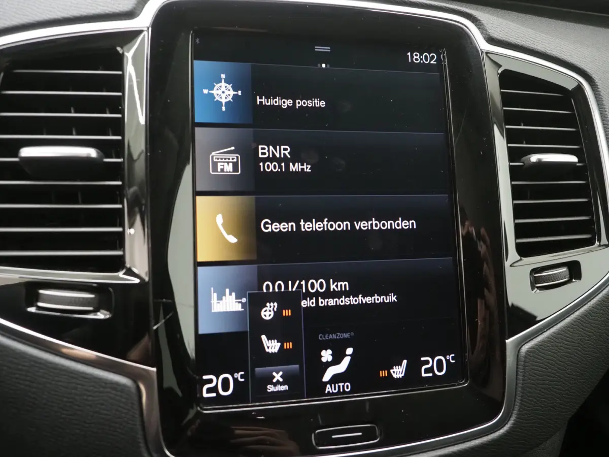 2.0 T8 Recharge AWD Inscription 7p Long range | Leder | Trekhaak | Pilot Assist | Memory | Camera | Keyless | BLIS | Carplay