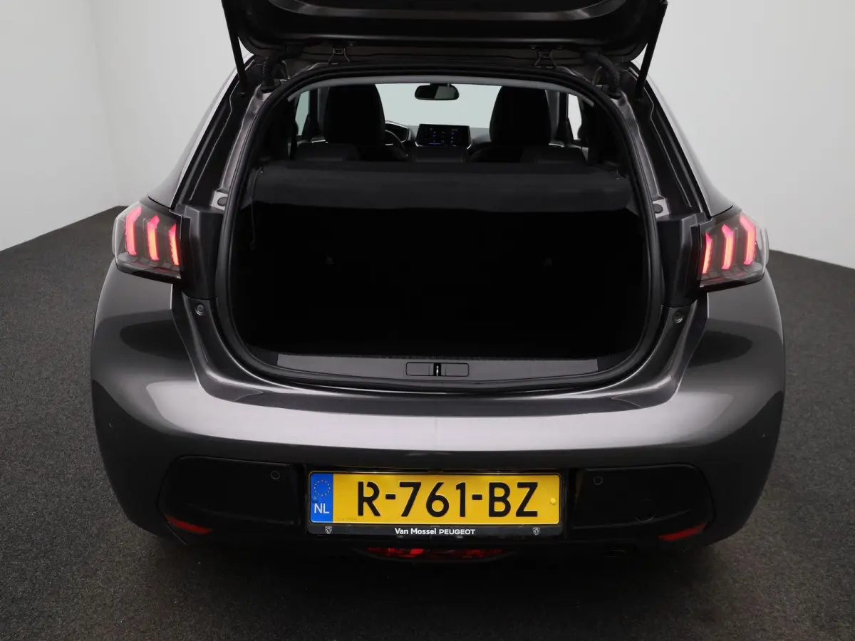 1.2 PureTech Allure Pack | Apple Carplay / Android Auto | Achteruitrijcamera | Parkeersensoren | Climate Control |