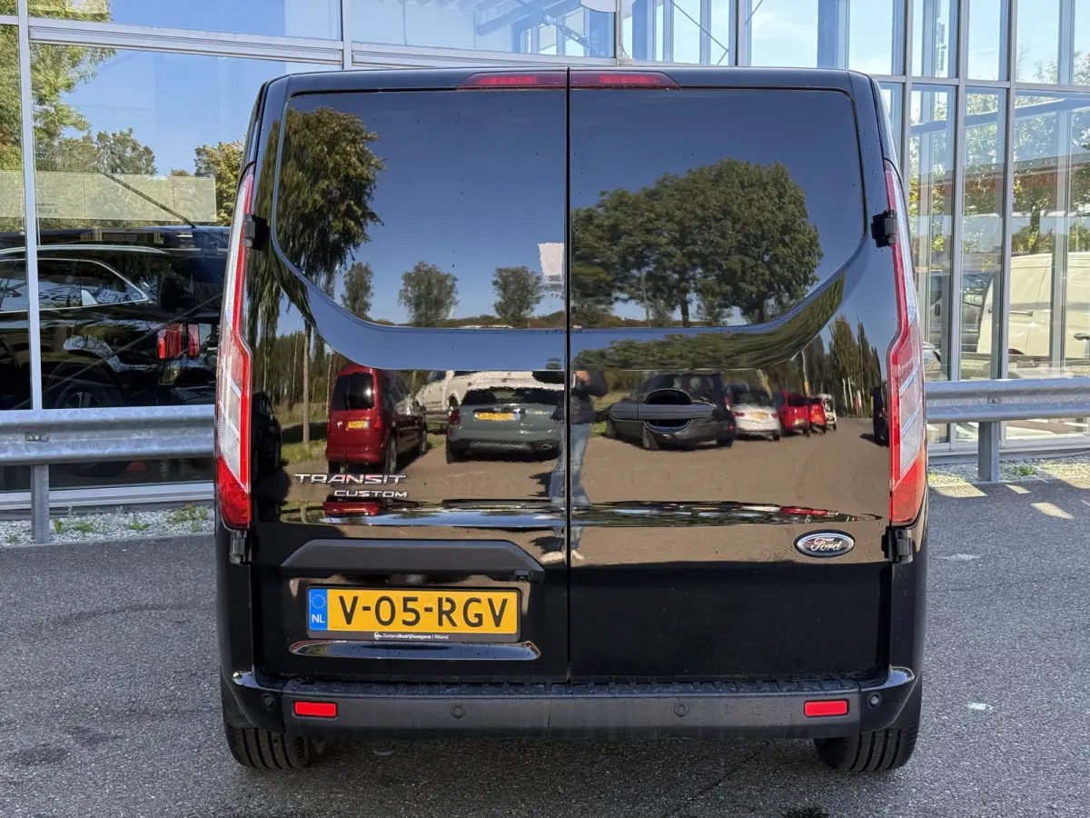 320 2.0 TDCI L2H1 Raptor | ZB-Edition | Leder | Camera | Navi | Carplay