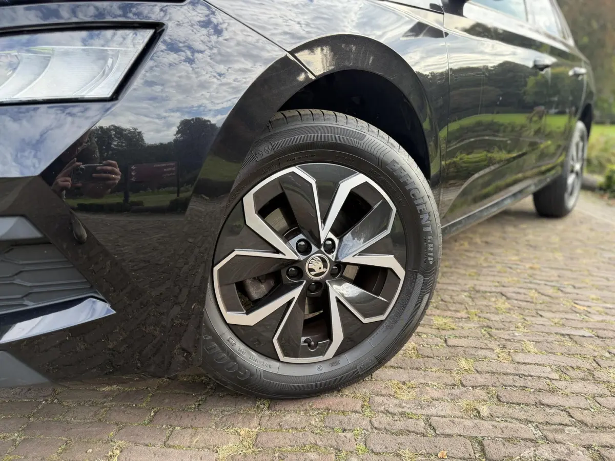1.5 TSI ACT Sport Business | 150 PK | DSG | PDC | CarPlay | LED | Geen Afleverkosten |