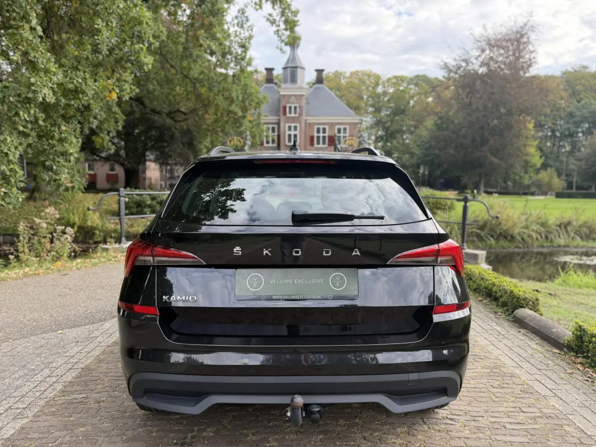 1.5 TSI ACT Sport Business | 150 PK | DSG | PDC | CarPlay | LED | Geen Afleverkosten |
