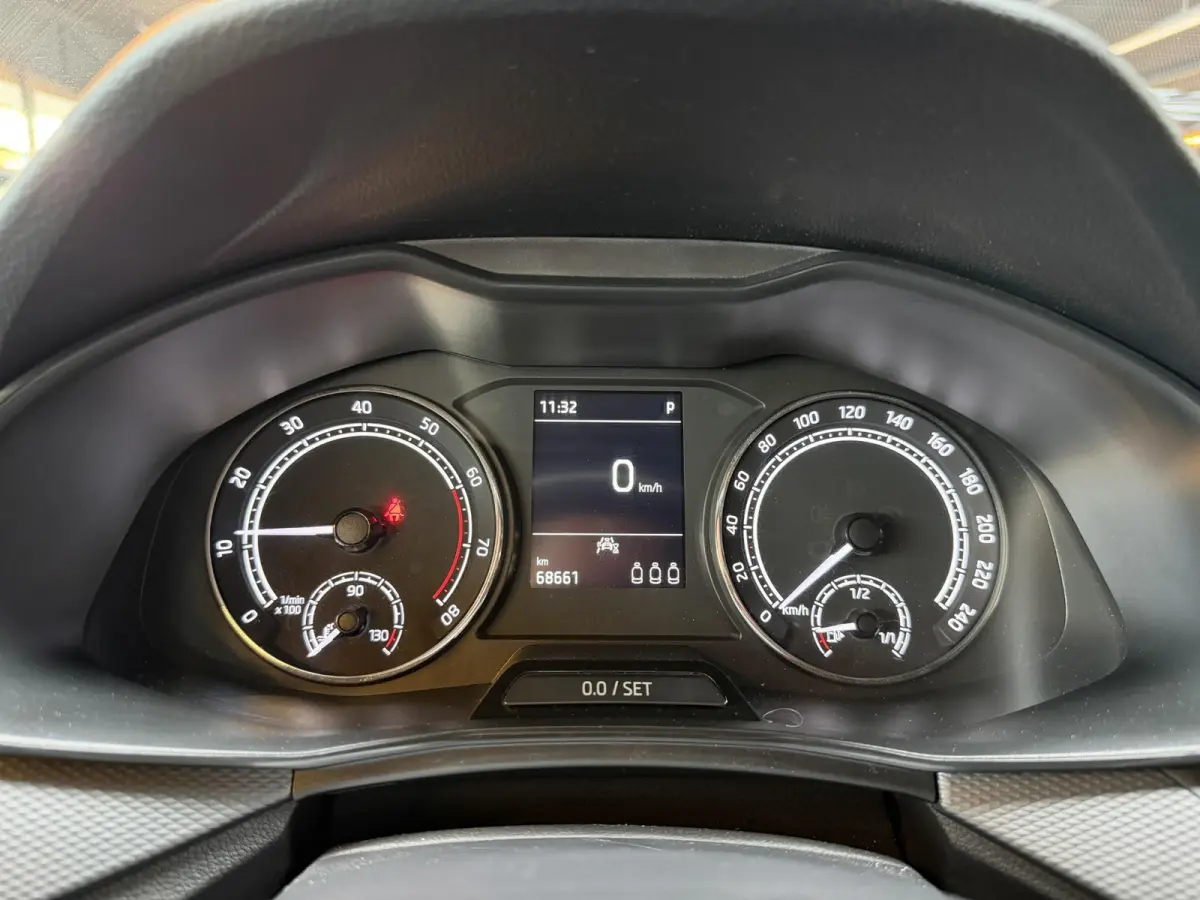1.5 TSI ACT Sport Business | 150 PK | DSG | PDC | CarPlay | LED | Geen Afleverkosten |