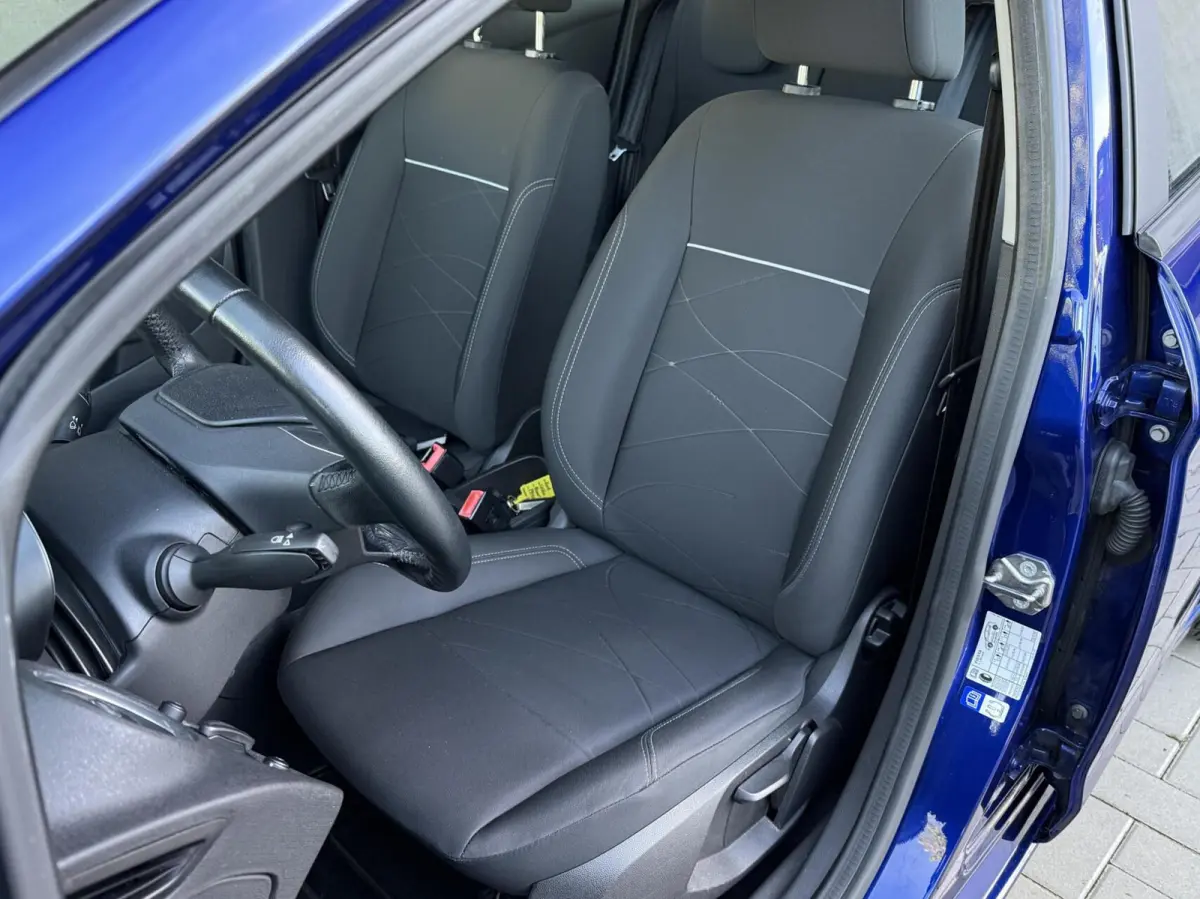 1.0 Style Ultimate | Navigatie | Airco | Parkeersensoren | Dealer onderhouden |
