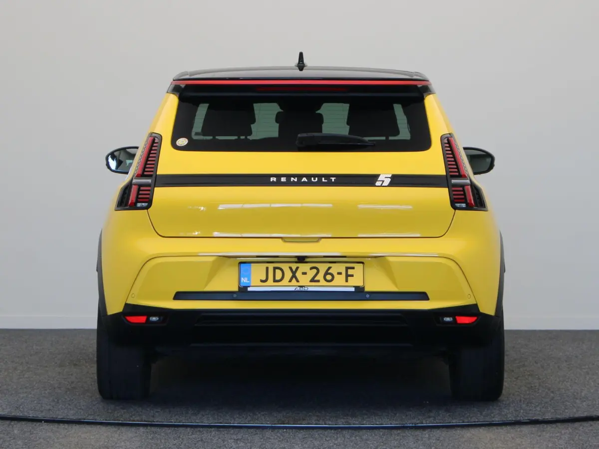 comfort range techno 52 kWh | Stoel- en stuurwielverarming | 18" chrono LMV | Achteruitrijcamera |
